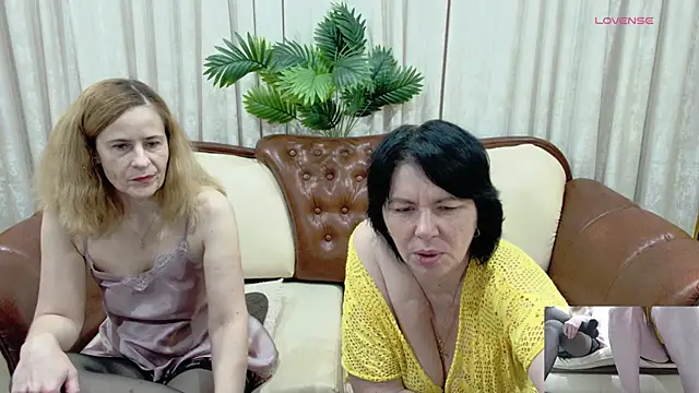 Kati000888 online show from 11-20-25, 08:09