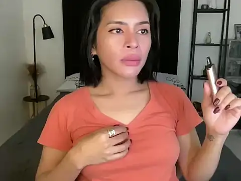 your bianca69 online show from 11-14-25, 12:47