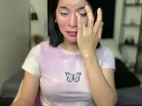 your bianca69 online show from 12-18-25, 11:30