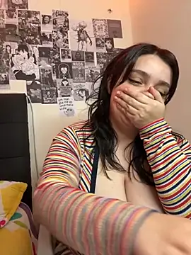aliceayres797 online show from 10-04-25, 01:07