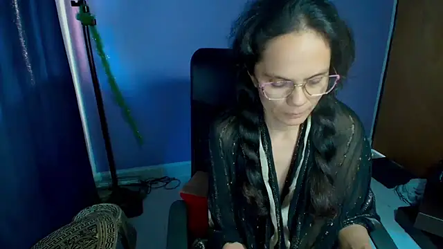 Nattyslave4U online show from 11-22-25, 10:08