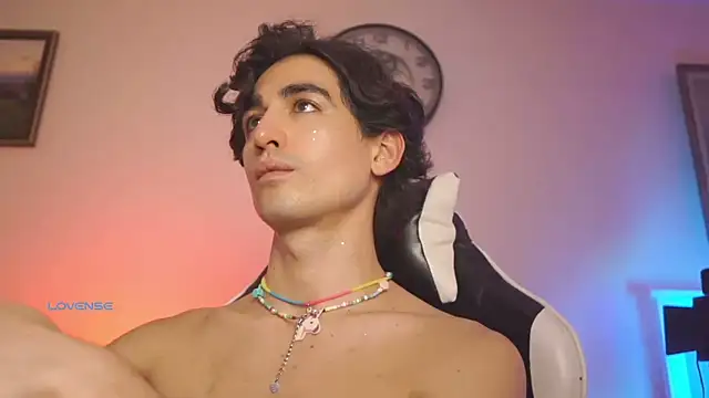 AlanDeNavarre online show from 03-07-25, 01:20