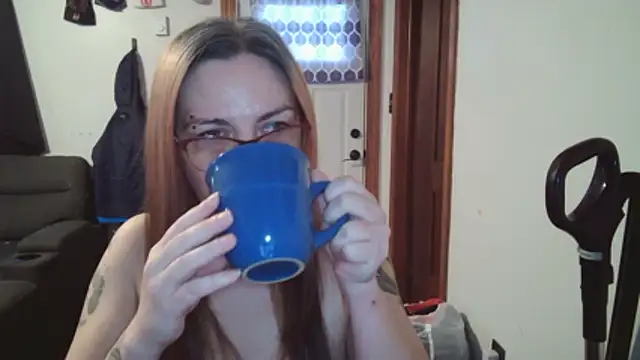 Snapshot of SweetAriesXO chatting on 02-11-26, 01:11 SweetAriesXO online show from 02-11-26, 01:11