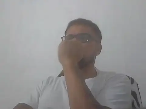 Snapshot of el_principe_hot chatting on 02-06-26, 04:19 el principe hot online show from 02-06-26, 04:19