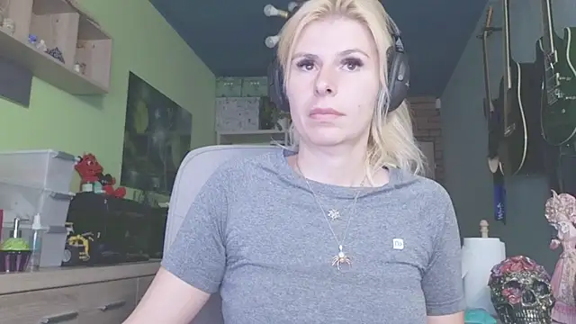 karmija online show from 11-09-25, 09:52