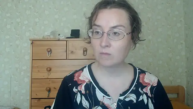 Snapshot of Smart_Rose chatting on 05-24-26, 03:23 Smart Rose online show from 05-24-26, 03:23
