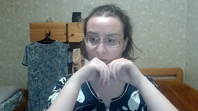 Smart Rose online show from 10-13-25, 07:48