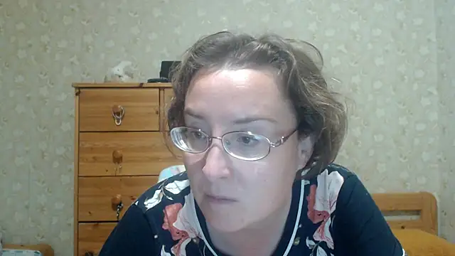 Snapshot of Smart_Rose chatting on 07-12-26, 09:26 Smart Rose online show from 07-12-26, 09:26