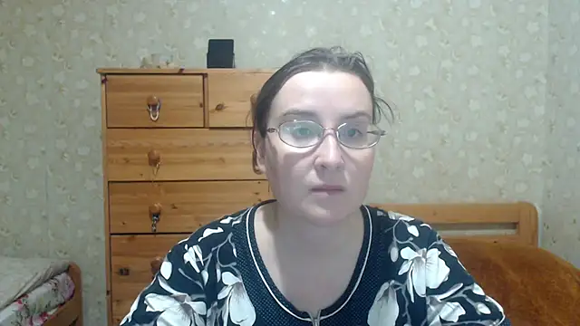 Smart Rose online show from 11-20-25, 04:07