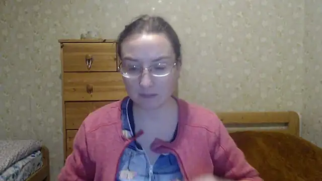 Smart Rose online show from 03-18-25, 05:12