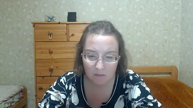 Smart Rose online show from 10-05-25, 01:40
