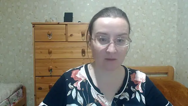 Smart Rose online show from 11-22-25, 03:22