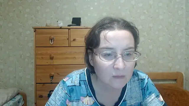 Snapshot of Smart_Rose chatting on 02-24-26, 05:14 Smart Rose online show from 02-24-26, 05:14