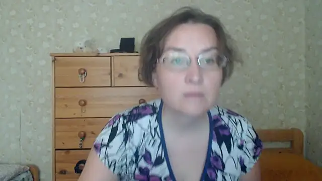 Snapshot of Smart_Rose chatting on 05-11-26, 11:55 Smart Rose online show from 05-11-26, 11:55