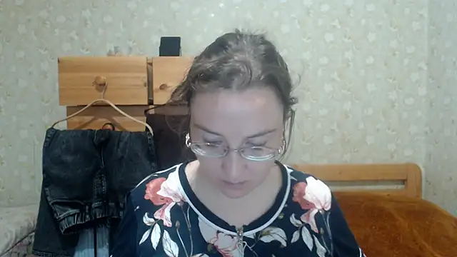 Smart Rose online show from 10-27-25, 12:17