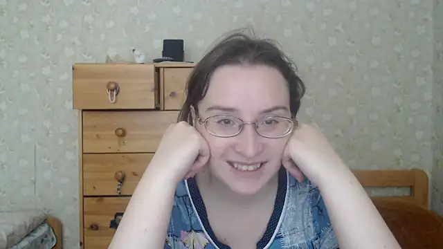 Snapshot of Smart_Rose chatting on 02-22-26, 01:35 Smart Rose online show from 02-22-26, 01:35