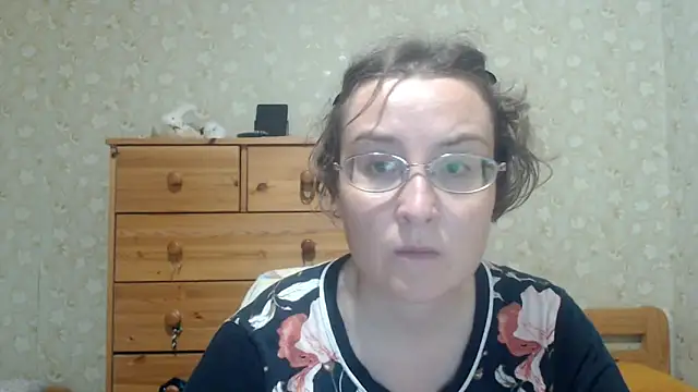Snapshot of Smart_Rose chatting on 05-23-26, 05:34 Smart Rose online show from 05-23-26, 05:34