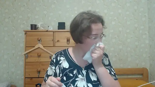 Snapshot of Smart_Rose chatting on 05-29-26, 04:13 Smart Rose online show from 05-29-26, 04:13
