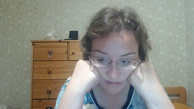 Snapshot of Smart_Rose chatting on 07-05-26, 09:21 Smart Rose online show from 07-05-26, 09:21