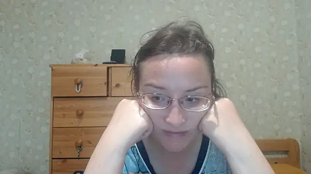 Snapshot of Smart_Rose chatting on 07-06-26, 05:04 Smart Rose online show from 07-06-26, 05:04