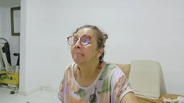 irisconde online show from 01-15-26, 03:48