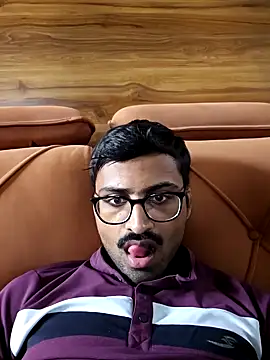 Snapshot of krishna8035 chatting on 10-07-25, 06:03 krishna8035 online show from 10-07-25, 06:03