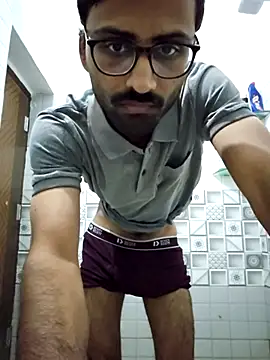 krishna8035 online show from 12-16-25, 01:37