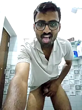 Snapshot of krishna8035 chatting on 09-19-25, 01:26 krishna8035 online show from 09-19-25, 01:26