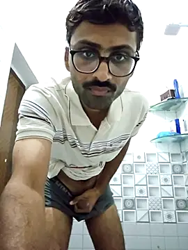 Snapshot of krishna8035 chatting on 10-24-25, 05:23 krishna8035 online show from 10-24-25, 05:23