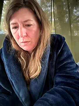 Snapshot of Natali_UA chatting on 10-16-25, 05:16 Natali UA online show from 10-16-25, 05:16