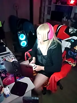 JulietteMaitresse online show from 03-22-26, 04:27