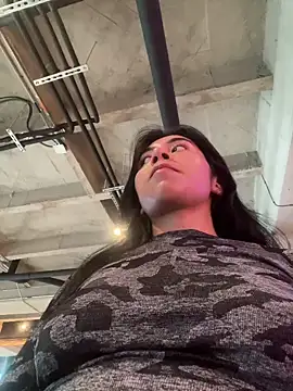 Snapshot of aimi_art1 chatting on 01-31-25, 01:02 aimi art1 online show from 01-31-25, 01:02