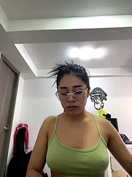 Snapshot of aimi_art1 chatting on 09-18-25, 08:56 aimi art1 online show from 09-18-25, 08:56