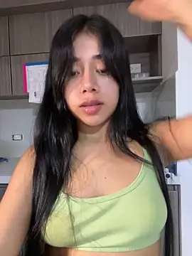 Snapshot of aimi_art1 chatting on 03-06-25, 03:24 aimi art1 online show from 03-06-25, 03:24