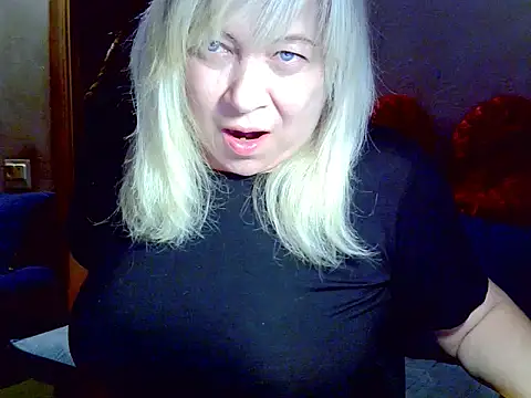 Snapshot of AgoniA7 chatting on 05-28-26, 06:47 AgoniA7 online show from 05-28-26, 06:47
