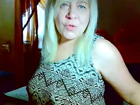 Snapshot of AgoniA7 chatting on 05-16-26, 06:34 AgoniA7 online show from 05-16-26, 06:34