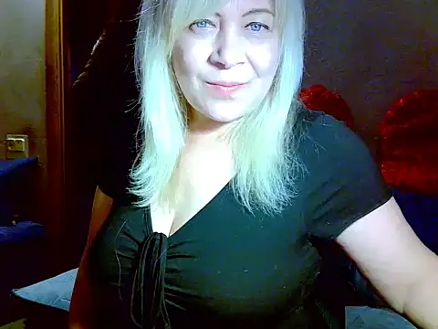 Snapshot of AgoniA7 chatting on 05-31-26, 06:02 AgoniA7 online show from 05-31-26, 06:02