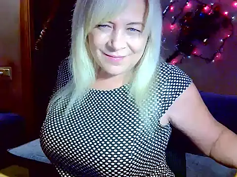 AgoniA7 online show from 12-20-25, 07:28