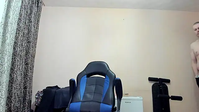 Snapshot of SanFrantsisko chatting on 04-10-26, 06:59 SanFrantsisko online show from 04-10-26, 06:59