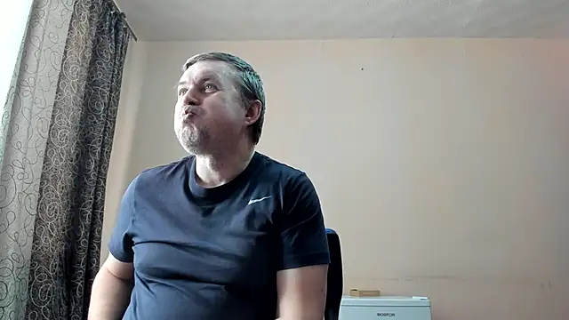 Snapshot of SanFrantsisko chatting on 03-04-26, 11:40 SanFrantsisko online show from 03-04-26, 11:40