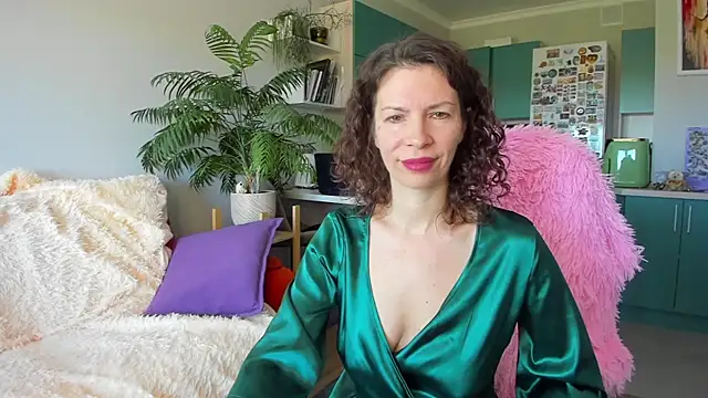 Snapshot of ChristinaGlory chatting on 05-08-26, 07:45 ChristinaGlory online show from 05-08-26, 07:45