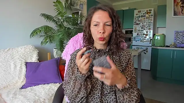 ChristinaGlory online show from 06-14-26, 09:54