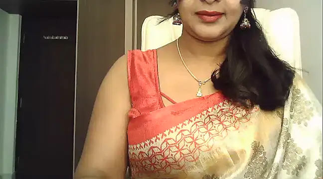 Spandana Sweety online show from 01-29-25, 05:40