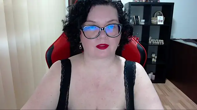 MissTroublle online show from 03-07-25, 09:40