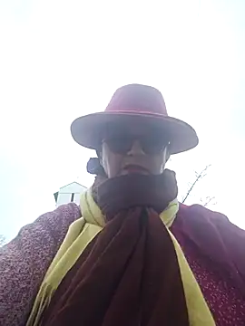 Snapshot of MucMilf59 chatting on 11-10-25, 09:47 MucMilf59 online show from 11-10-25, 09:47