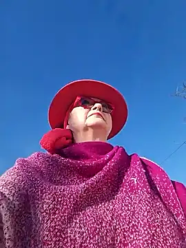 Snapshot of MucMilf59 chatting on 11-05-25, 09:12 MucMilf59 online show from 11-05-25, 09:12