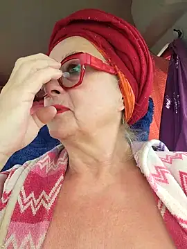 Snapshot of MucMilf59 chatting on 03-18-25, 12:06 MucMilf59 online show from 03-18-25, 12:06