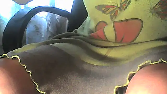 Snapshot of nastena70 chatting on 05-25-26, 02:33 nastena70 online show from 05-25-26, 02:33