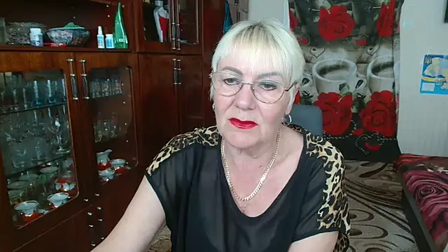 Snapshot of JenaCheim chatting on 04-22-26, 05:58 JenaCheim online show from 04-22-26, 05:58