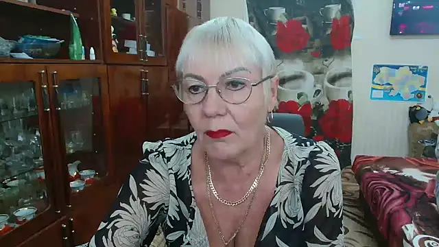 Snapshot of JenaCheim chatting on 10-29-25, 06:34 JenaCheim online show from 10-29-25, 06:34